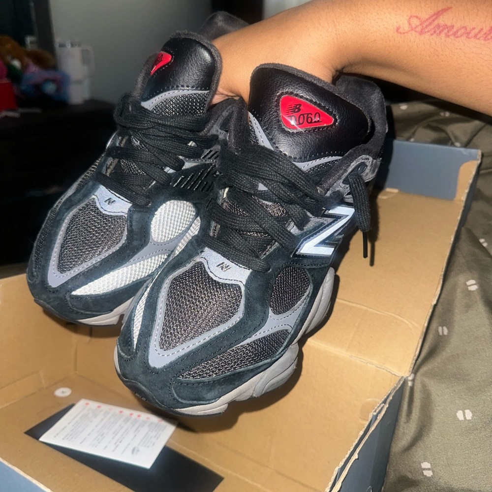 New Balance Black and Gray Sneakers with Red Accents